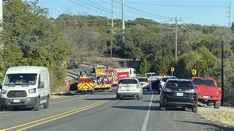 2 hospitalized after 2-vehicle crash in north Travis County, ATCEMS says